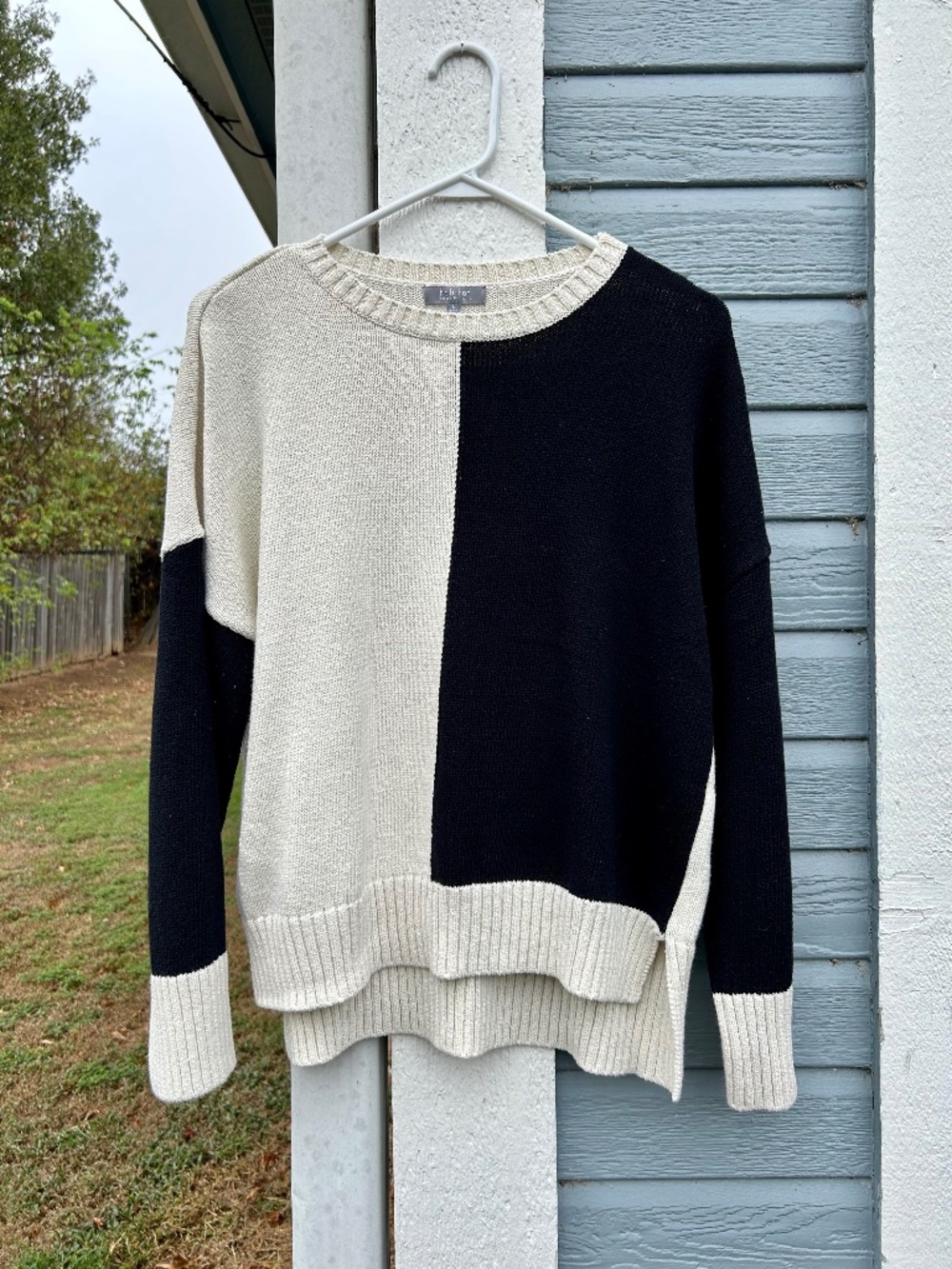 Habitat Yin Yang L Black Cream Colorblock Boxy Hi Low Artsy Knit Sweater
